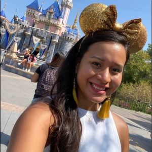 Meet your Posher, Angelica